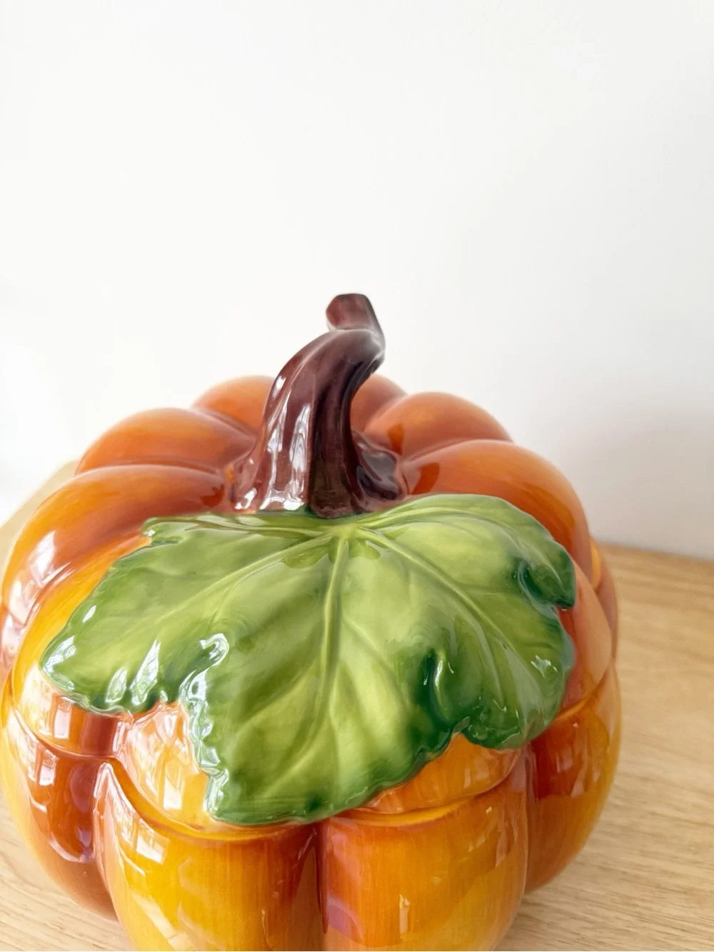 Pier 1 Hand Painted Dolomite Ceramic Pumpkin Soup Tureen Covered Casserole Dish